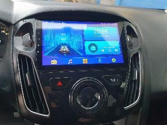 Ford Focus 1.0 EcoBoost Trend schadevrij picture 18