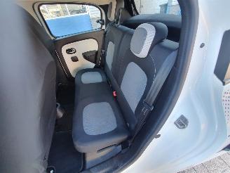Renault Twingo 1.0 SCe Collection picture 20