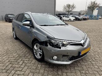 Toyota Auris 1.8 AUTOMAAT HYBRID picture 4