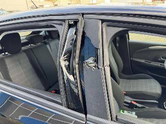 Opel Corsa 1.2 EDITION picture 11