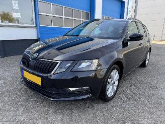 Skoda Octavia 1.0 TSI  AMBITION  BUSINESS picture 2