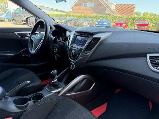 Hyundai Veloster 1.6 GDI  i-MOTION picture 14