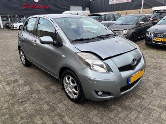 Toyota Yaris 1.3 5-drs clima picture 4