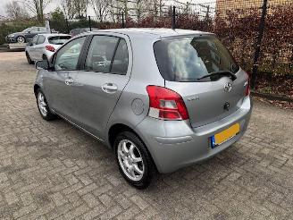  Toyota Yaris 1.3 5-drs clima 2010/2