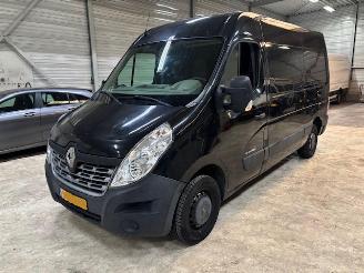 Renault Master 2.3 DCI L2H3 airco NAP picture 3