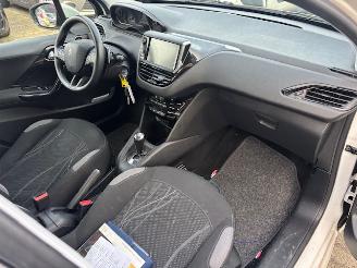 Peugeot 208 1.2 5-drs Envy Automaat NAP picture 8