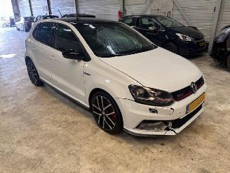 krockskadad bil auto Volkswagen Polo 1.8 GTI Dsg Pano 240pk 2016/11