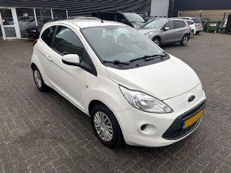 Damaged car Ford Ka 1.2 Style airco 2013/8