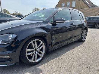 Volkswagen Golf 1.2 TSI Edition R picture 9