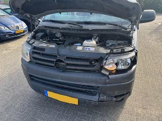 Volkswagen Transporter 2.0 TDI L2  Airco picture 24