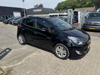 Hyundai Ix20 1.4i I-Vision clima Nap picture 2