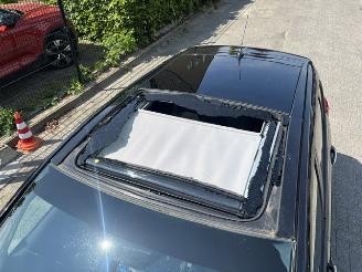 Hyundai Ix20 1.4i I-Vision clima Nap picture 6