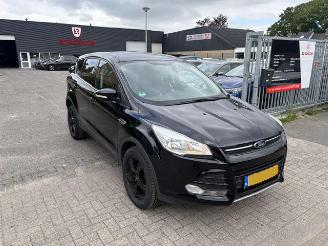Unfallwagen Ford Kuga 1.5 Titanium 2015/6