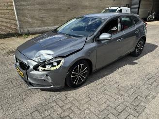 Volvo V-40 2.0 D2 Automaat Nordic+ picture 5