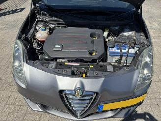 Alfa Romeo Giulietta 1.6 JTD Distinctive picture 15