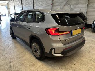 krockskadad bil auto BMW iX1 eDrive20 67kWh 2024/3