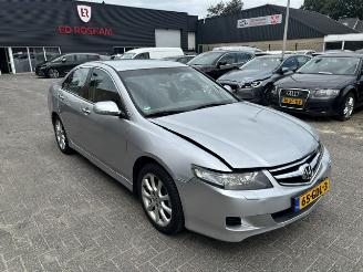 Schadeauto Honda Accord 2.0i Executive 2008/5