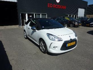 Vaurioauto  passenger cars Citroën DS3 1.2 VTI SO CHIC 2014/3