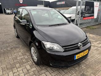 uszkodzony samochody osobowe Volkswagen Golf plus 1.4 TSI Comfort NAP 122pk 2010/3