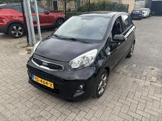 uszkodzony samochody osobowe Kia Picanto 1.2 5-drs Dynamic Clima 2016/1