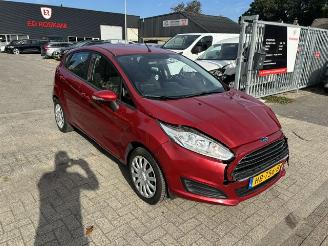 Schadeauto Ford Fiesta 1.0 Style 5-drs airco NAP 2015/9