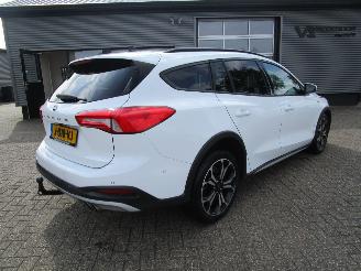 skadebil auto Ford Focus wagon 1.5 EcoBlue ST Line Business 2020/3