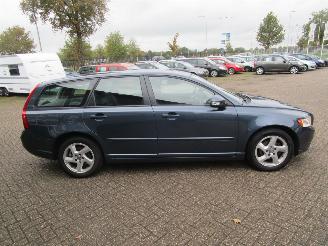 Volvo V-50 2.0 Sport picture 6