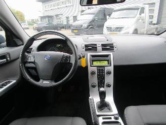 Volvo V-50 2.0 Sport picture 12