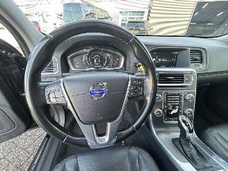 Volvo V-60 2.0 T5 Kinetic 245PK Automaat picture 17