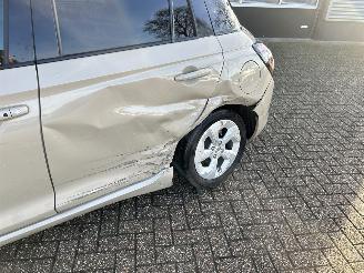 Suzuki Swift 1.2 Select Smart Hybrid picture 35