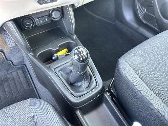 Suzuki Swift 1.2 Select Smart Hybrid picture 25