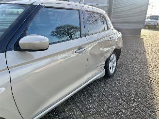 Suzuki Swift 1.2 Select Smart Hybrid picture 34