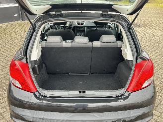 Peugeot 207 1.4 VTi Millesim 200 picture 13