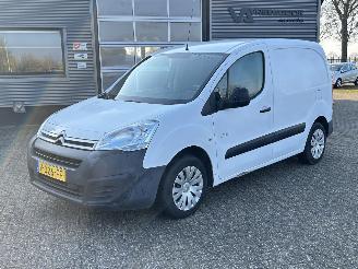 Unfall Kfz Van Citroën Berlingo 1.6 BlueHDI 75 Club marge 2017/3