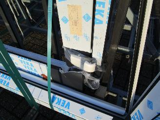 Alle  Kozijnenbok + kozijnen beschadigd. picture 8