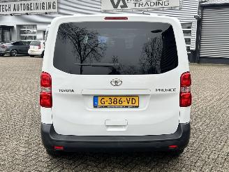 Toyota ProAce Shuttle 1.5 D-4D Cool Comfort Medium 9 personen Incl BTW. picture 4