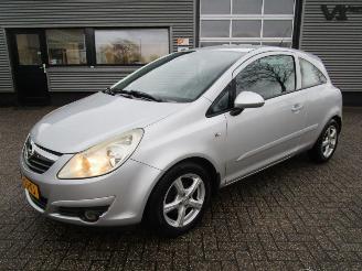Schadeauto Opel Corsa 1.4-16V Enjoy 2007/6