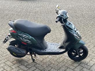 Piaggio  Zip 50 4T picture 6