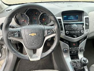 Chevrolet Cruze 1.8 LT picture 14