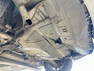 Skoda Superb Combi 2.0 TDI Style Business picture 38