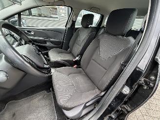 Renault Clio Estate 0.9 TCe Expression picture 27