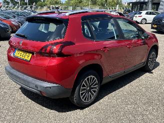 Peugeot 2008 1.2 PureTech Blue Lion picture 5