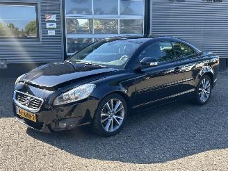 uszkodzony samochody osobowe Volvo C-70 2.5 T5 Tourer 2012/6
