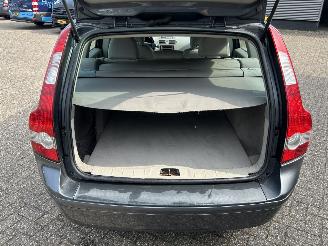 Volvo V-50 2.5 T5 Exclusive picture 12