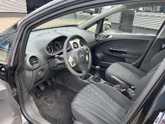Opel Corsa 1.4-16V Enjoy picture 9