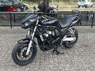 krockskadad bil motor Yamaha FZS 600 Fazer 2000/3