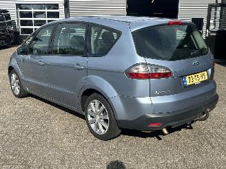 Ford S-Max 2.0-16V picture 3
