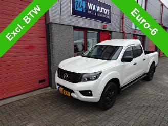 damaged commercial vehicles Nissan Navara NISSAN 2.3 190 pk 5 zitter automaat 2022/3