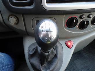 Renault Trafic 2.0 dCi T29 L2H1 airco picture 10