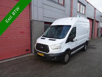 Avarii auto utilitare Ford Transit 350 2.2 TDCI L1H3 Trend 3 zits airco cardan aandrijving !!!!!!! 2015/4